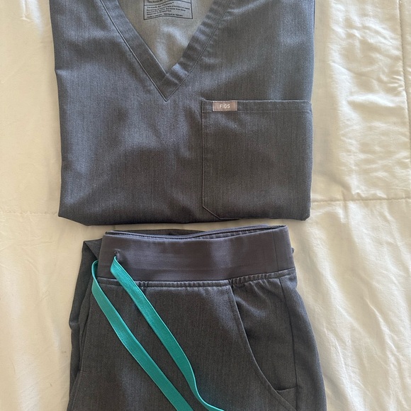 Graphite FIGS Set - Picture 1 of 5